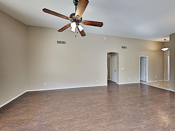 4th image of 13455 W Port Au Prince Ln