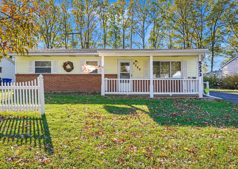 1st image of 5233 Mapleridge Dr