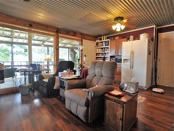 3rd image of 1264 Shoreline Cir
