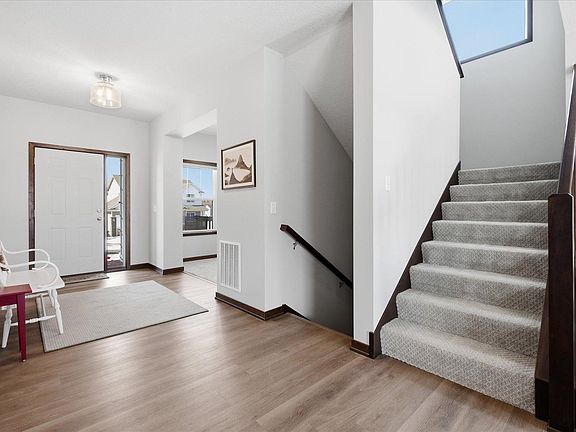 4th image of 27635 Kaden St