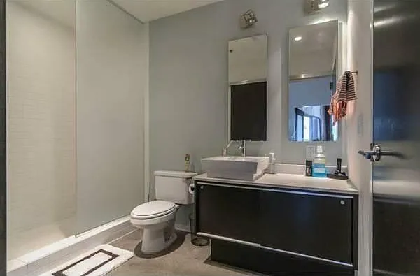 2115 Yeaman Pl #309 — Photo 5