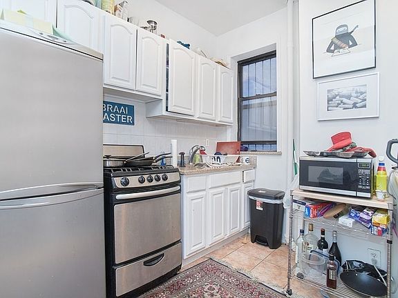 5th image of 14 Maujer St #4A