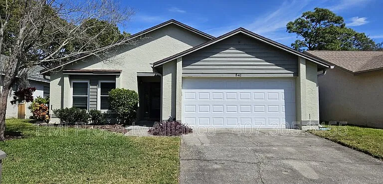 541 Moccasin Ct — Photo 1