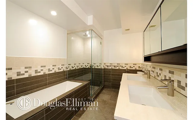 Rented by Douglas Elliman | media 26