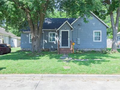 716 10th St, Osawatomie, KS, 66064