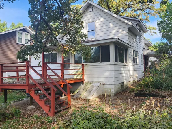 34800 N Peterson Ave, Ingleside, IL 60041