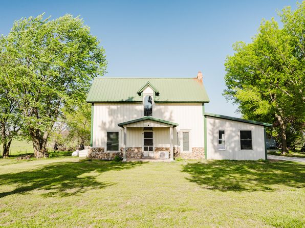 20237 State Highway V V, Wentworth, MO 64873