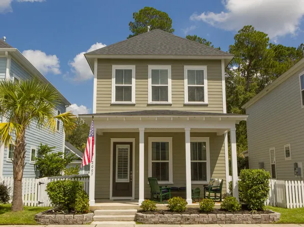 2007 Codorus Ln, Hanahan, SC 29410
