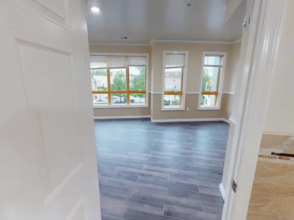 1542-1544 John F Kennedy Boulevard image 13 of 15