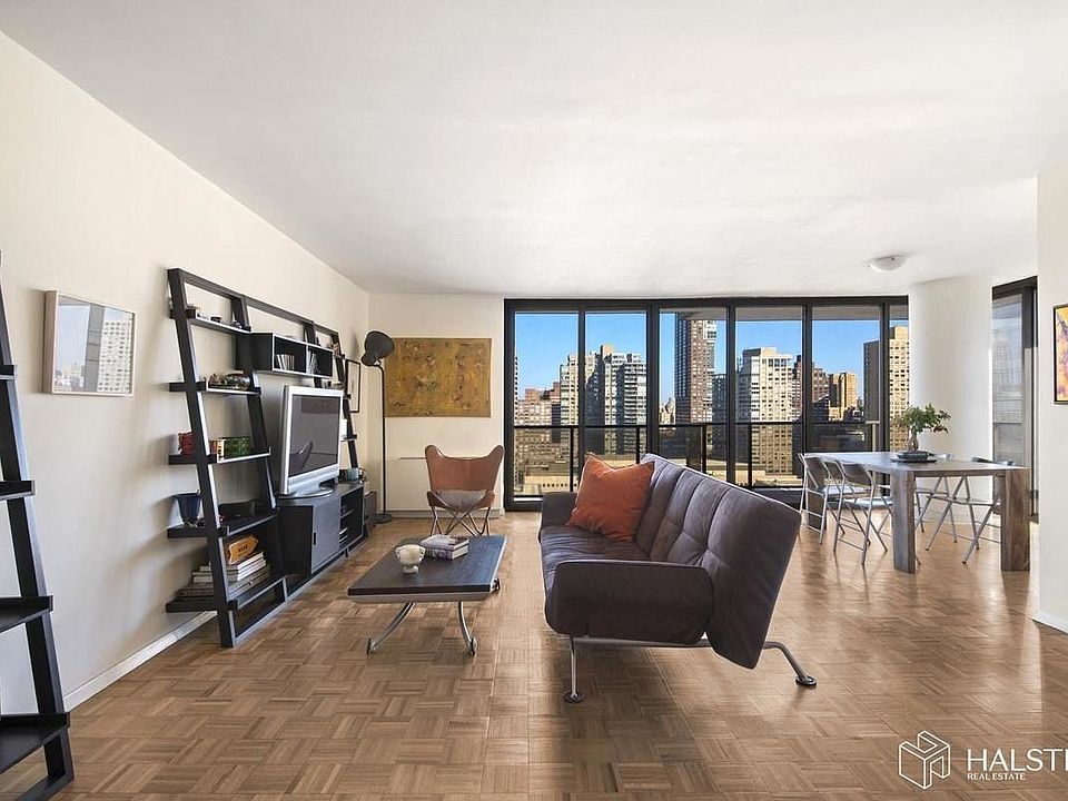 1st image of 161 W 61st St APT 22F