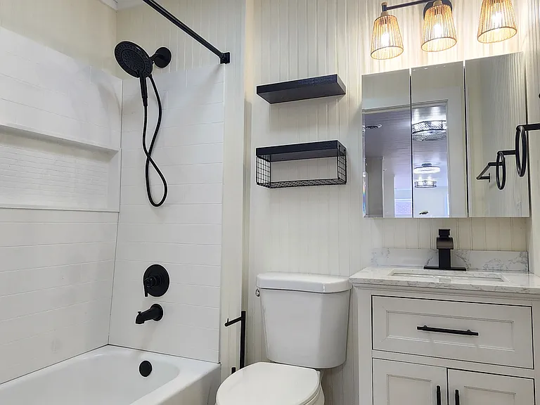 173 Front St #3R — Photo 6