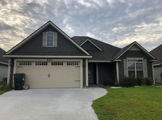 4100 Silver Gln, Hahira, GA 31632