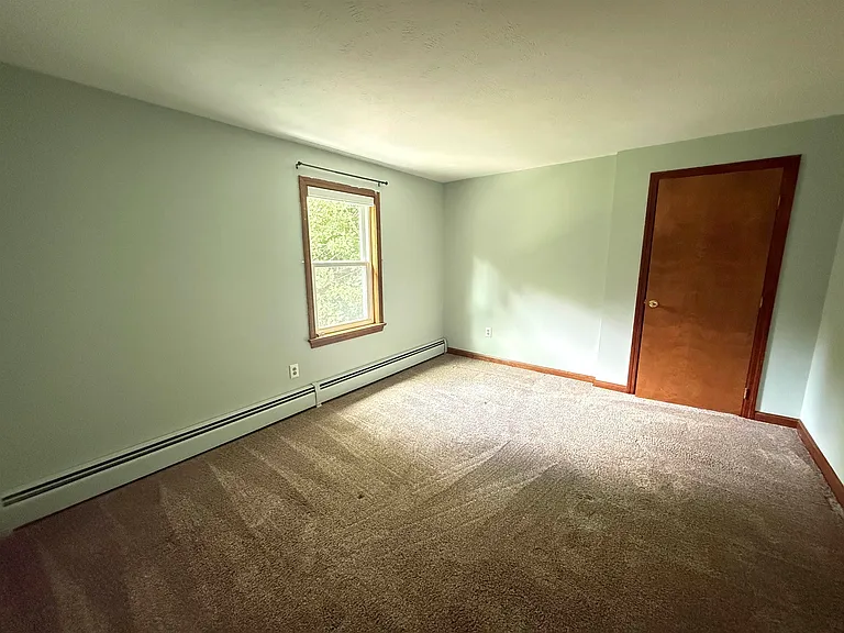 158 Tina Dr #B — Photo 33