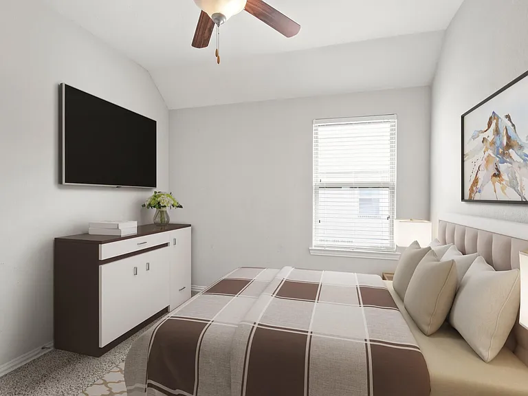 702 S Galley Dr — Photo 26