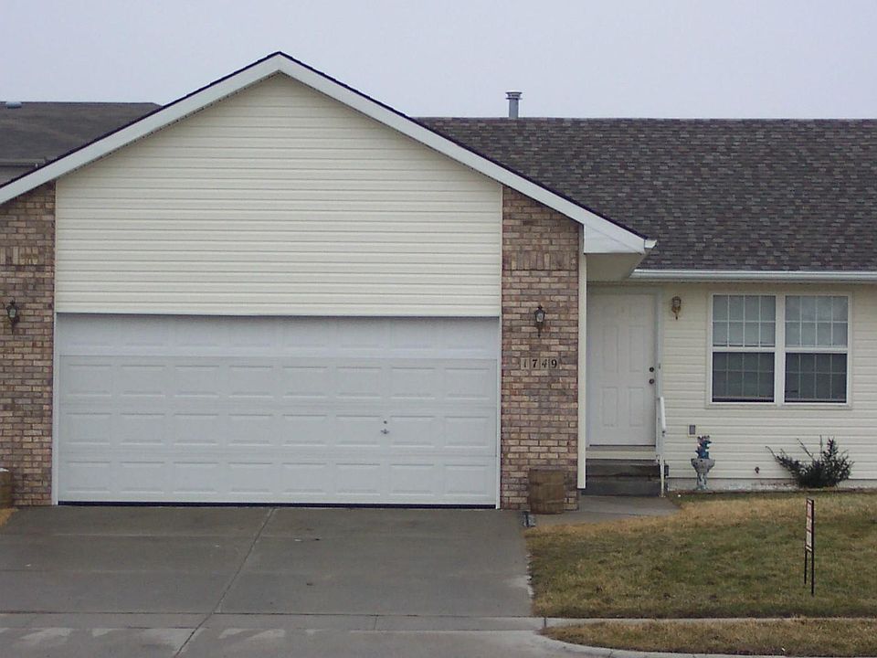 1749 Churchill Dr.