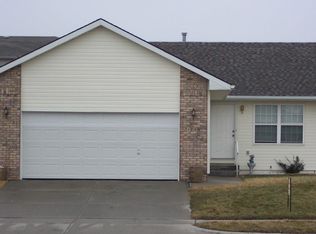 1749 Churchill Dr, Fremont, NE 68025