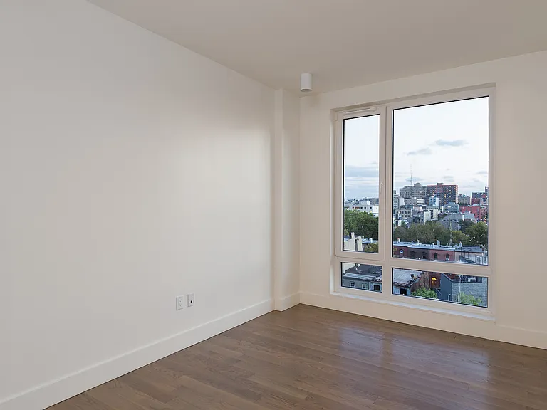 1068 Fulton St #3C — Photo 2
