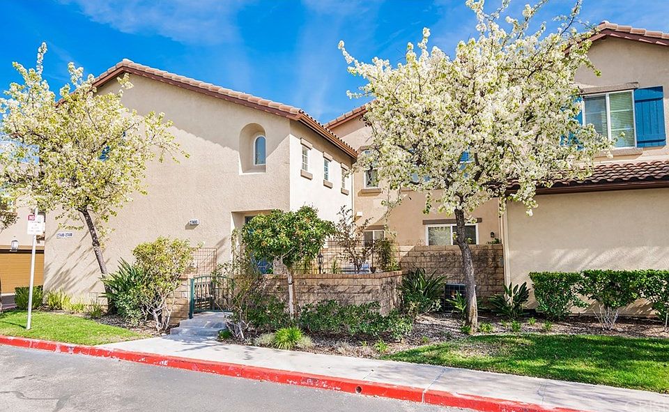 1st image of 27480 Acacia Dr