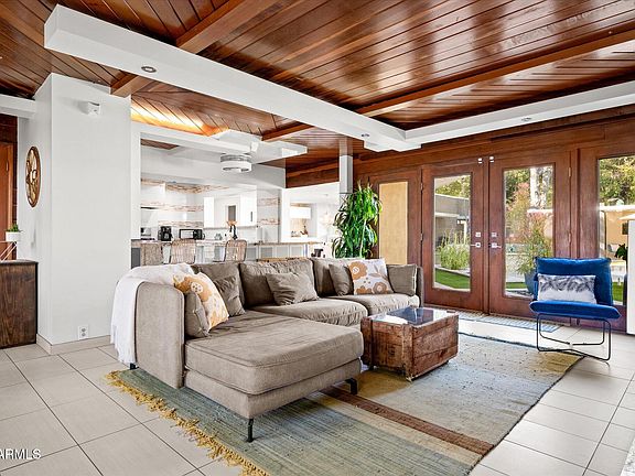 5th image of 3812 E CORONADO Road