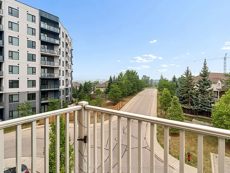 701 Homer Watson Blvd #74 — Photo 39