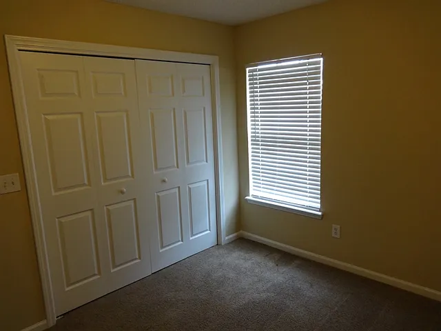 1512 Ashleigh St — Photo 11