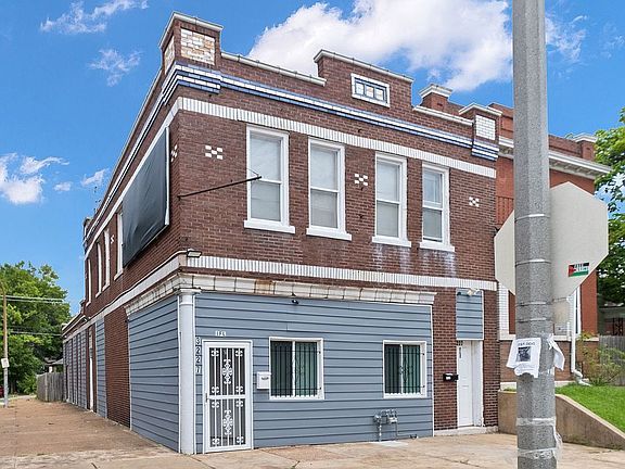 2nd image of 3225-3227 Chippewa St