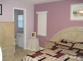 10966 NW 30th Pl, Sunrise, FL 33322