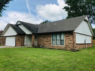 1811 N Chambers Ter, Claremore, OK 74017