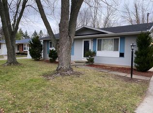 478 N 3rd St, Freeland, MI 48623