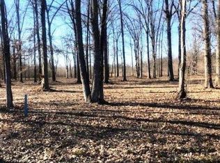 1915 Debby Dr, Paducah, KY 42003