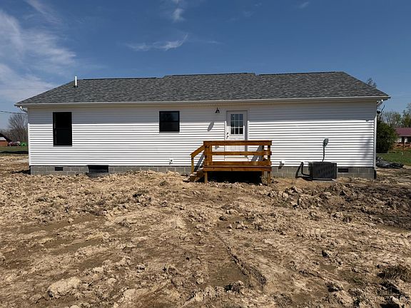 2nd image of 439 Lorelei Dr