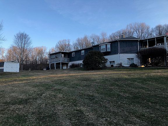 5th image of 139 Vineyard Ln