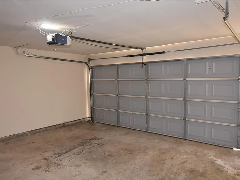 14410 Muirfield Ln — Photo 46