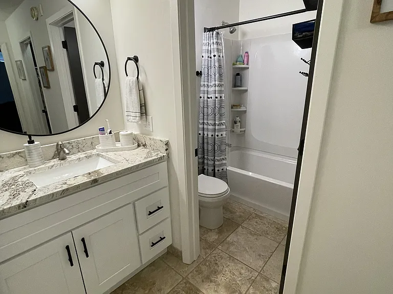 10511 Cedar Lake Rd #307 — Photo 17