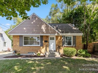 817 Blanchard St SW, Wyoming, MI 49509