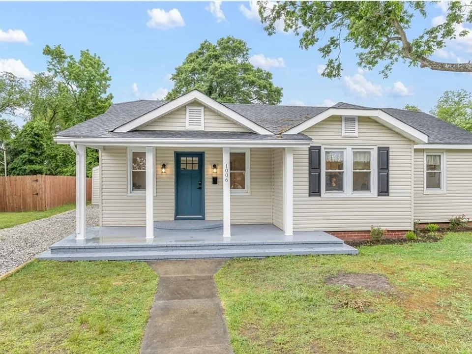 1006 Mayfield Ave