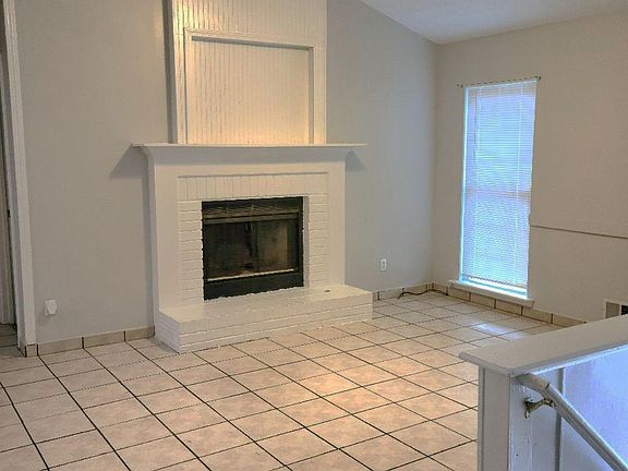 2nd image of 2490 Waterford Park Dr