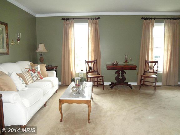 3rd image of 1701 Dungarvan Ct