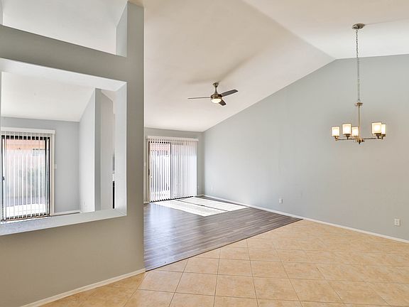 4th image of 945 N Pasadena St #91