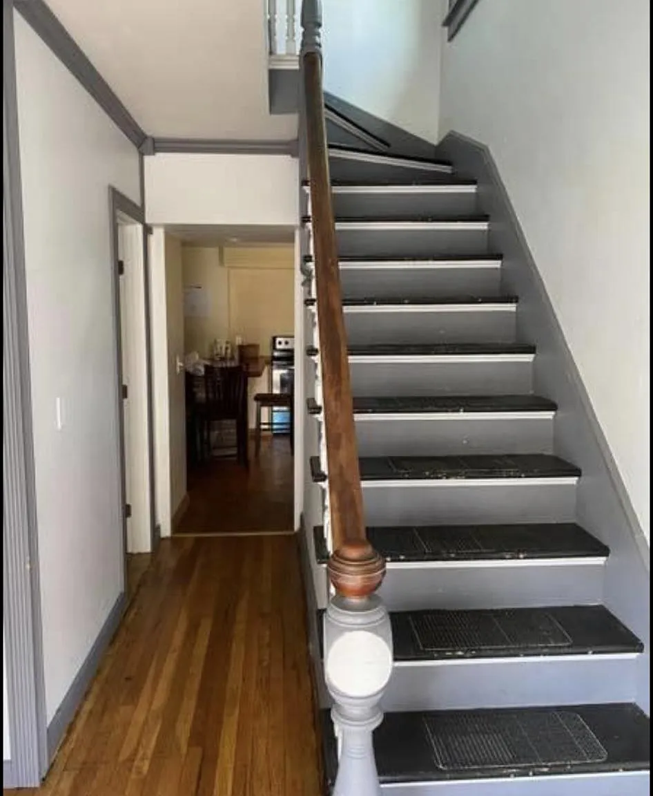 4 bed, 2500 sqft, $3,000 — Photo 4