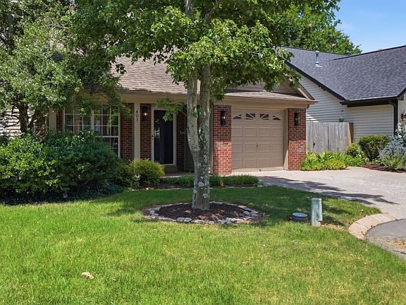 2nd image of 403 Reigh Ct