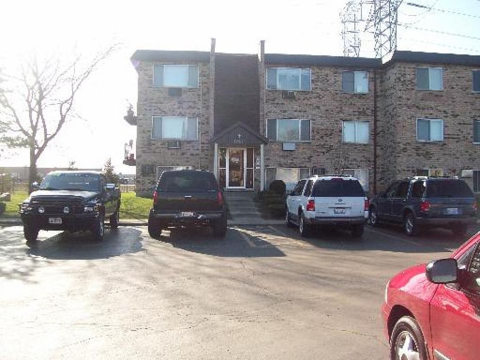 1st image of 1747 W Chariot Ct