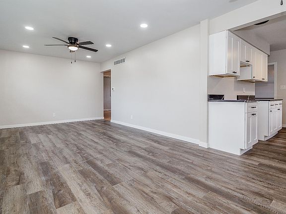 4th image of 7618 Grand Ave
