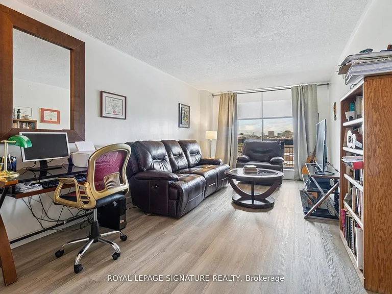 4645 Jane St #720 — Photo 4
