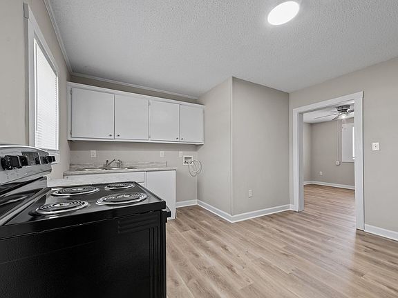 5th image of 2501 Saint Andrew St Building 8