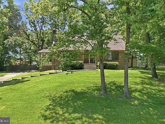 5th image of 206 Dogwood Rd
