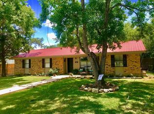 740 Horseshoe Bnd, Lovelady, TX 75851