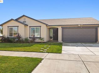 386 Paige Ln, Merced, CA 95341