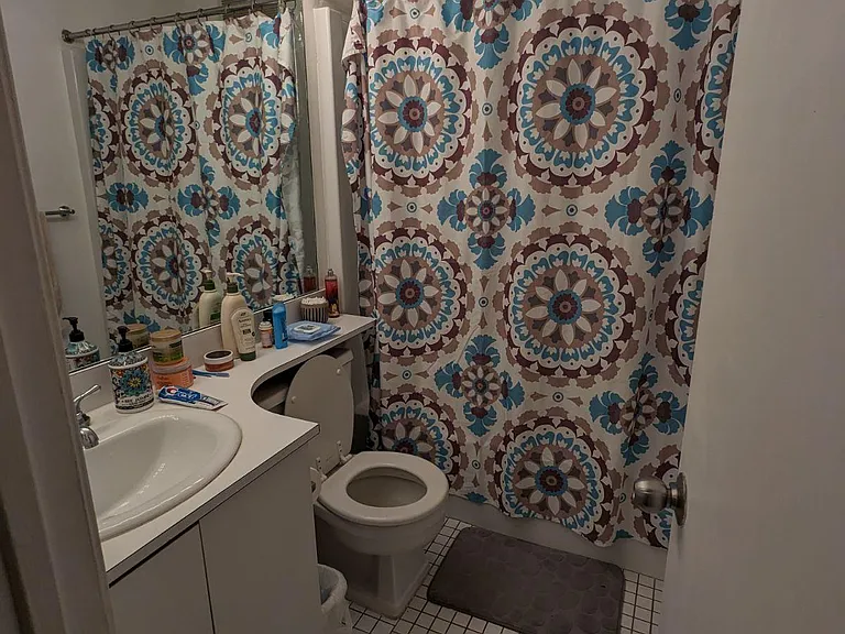 806 N Calvert St #1 — Photo 6