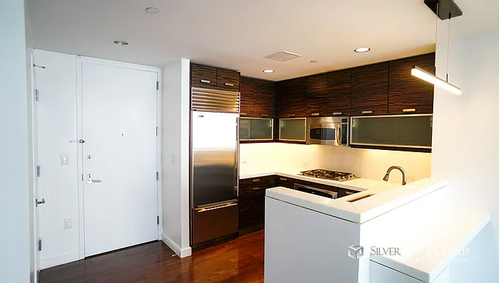 Rented by Silverstone Group USA Corp. | media 28